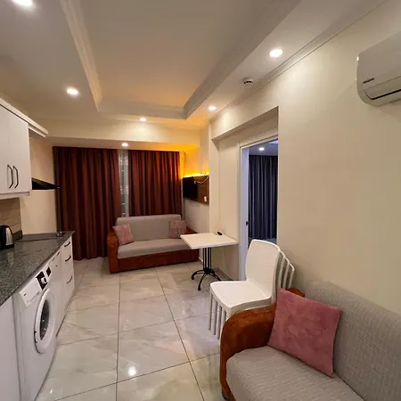 Cemal Bey אלאניה